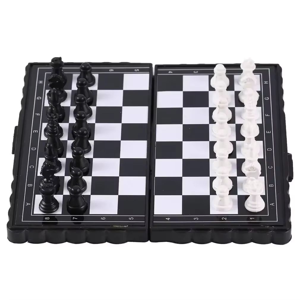 1Pc Mini Magnetic  Chess Set   - Board Game For Kids recension och pris