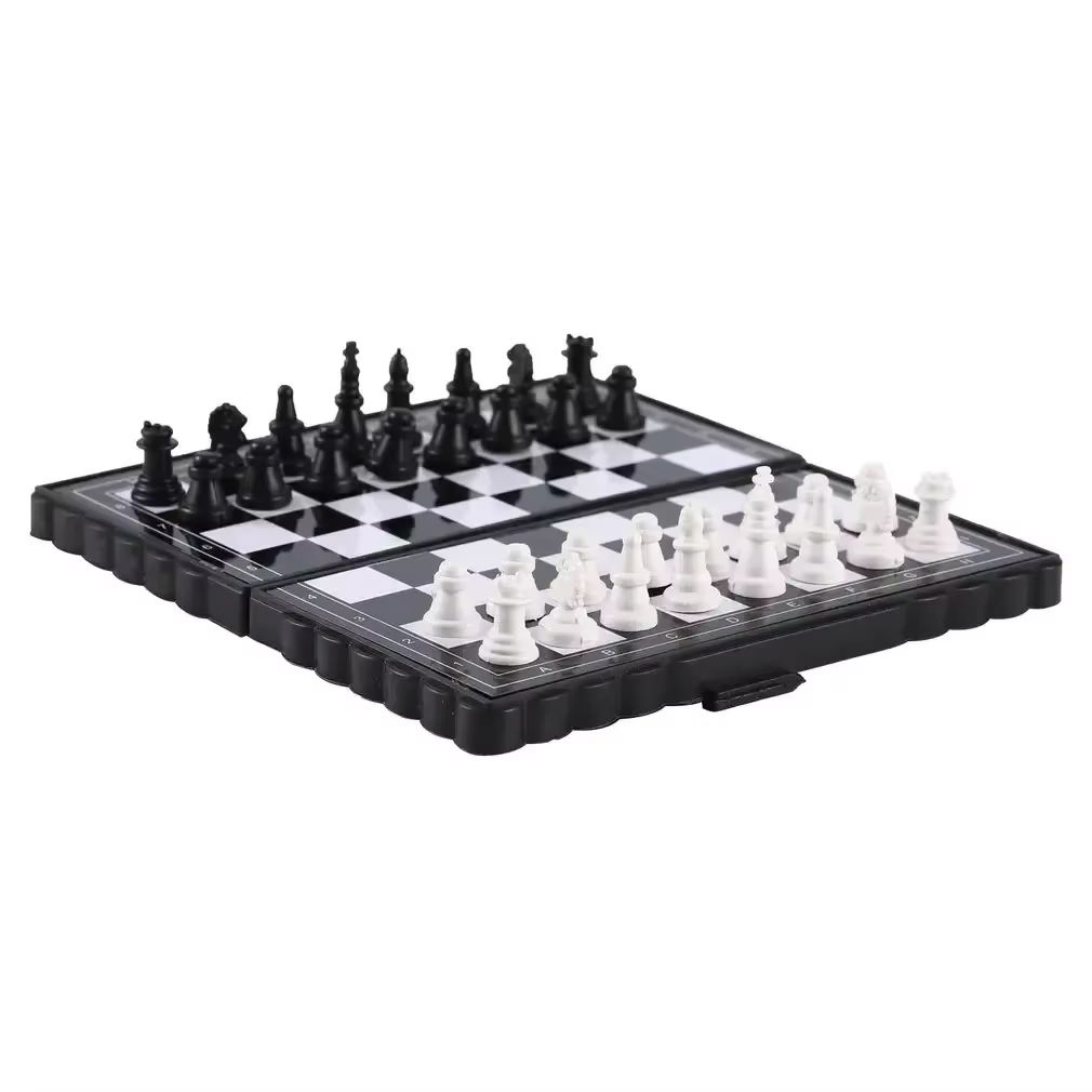 1Pc Mini Magnetic  Chess Set   - Board Game For Kids recension och pris